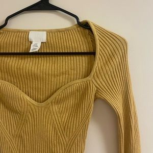 H&M yellow ribbed top